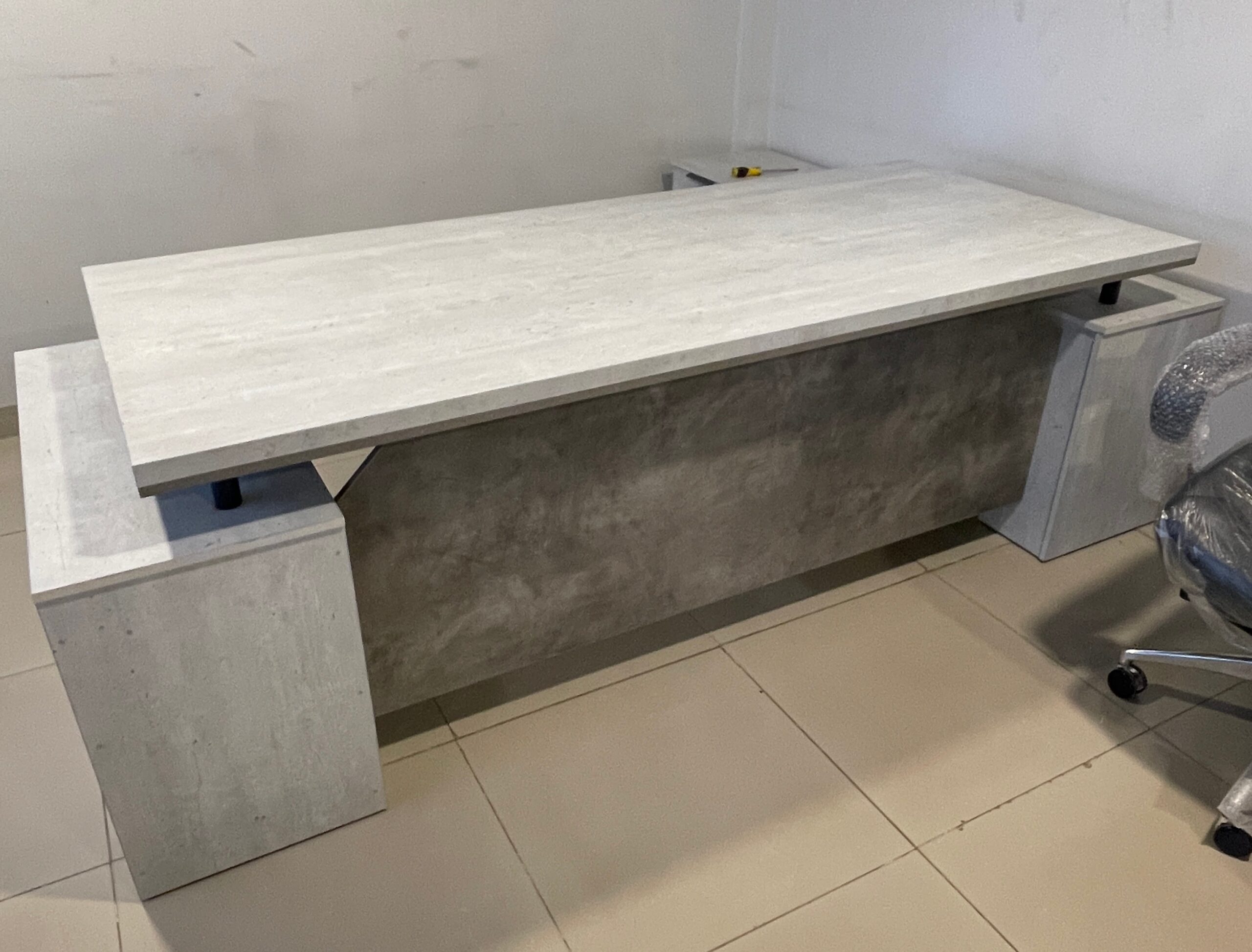 NovaForm Office Desk